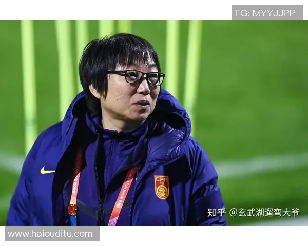 中国足球历届主教练的执教风格与战术演变分析